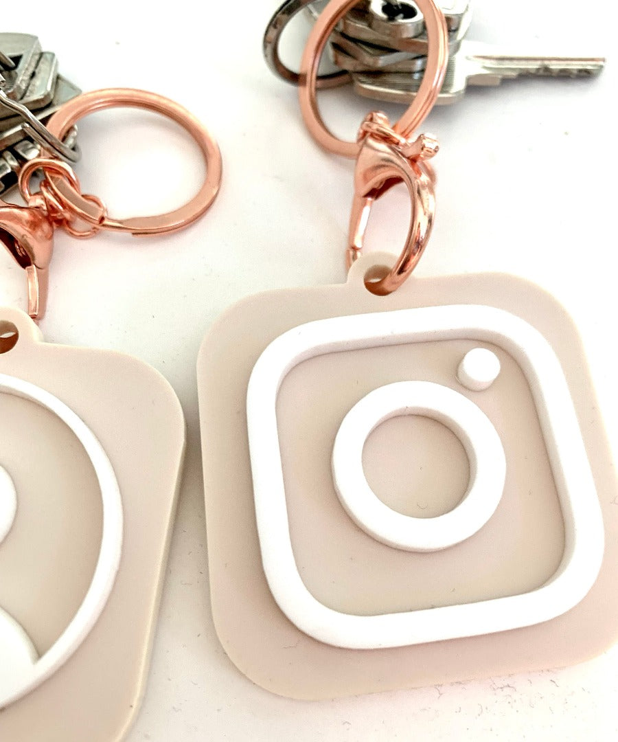Schlüsselanhänger Instagram mit deinem Account Link
